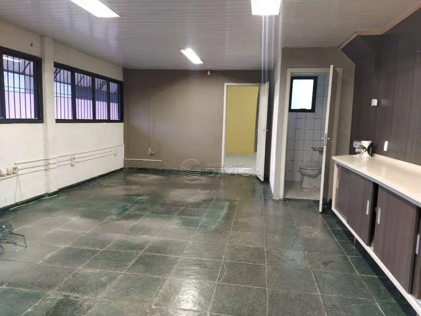 Foto 8 de Armazém / Galpão à venda, 1045m2 em Poste, Jundiai - SP