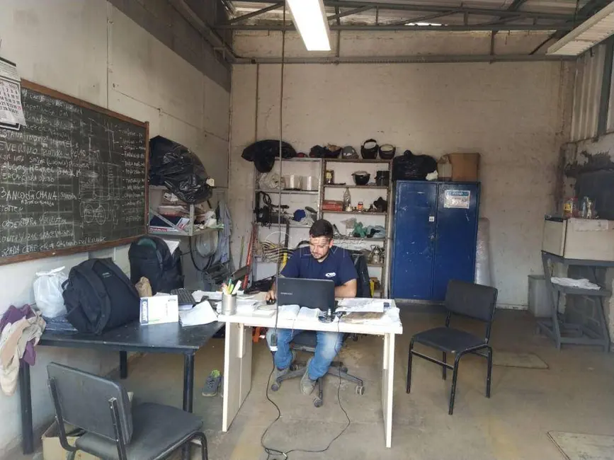 Armazém / Galpão à venda, 712m2 em Poste, Jundiai - SP - imagem 6 Foto 6 de Armazém / Galpão à venda, 712m2 em Poste, Jundiai - SP