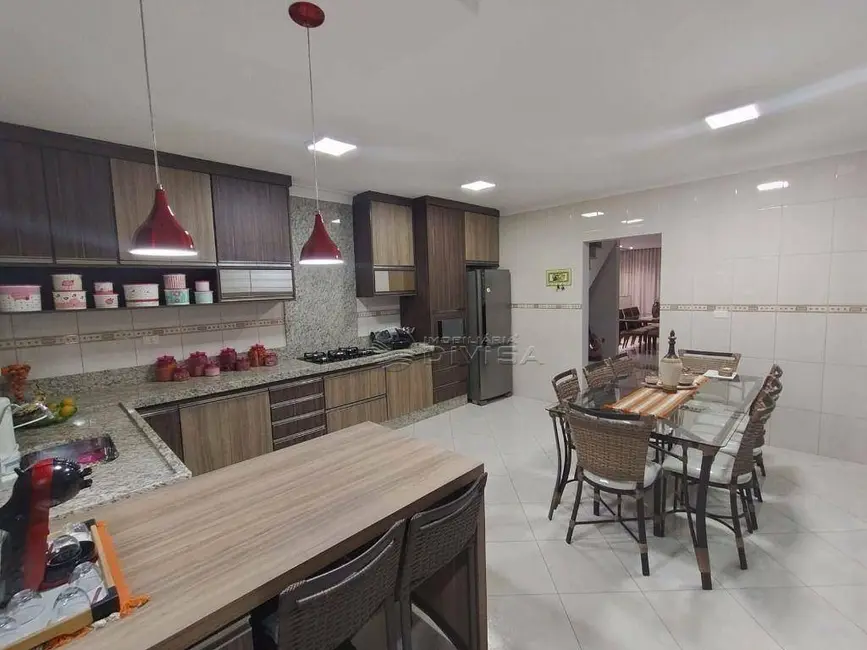 Foto 1 de Casa com 3 quartos à venda, 125m2 em Jundiai - SP