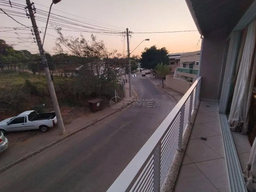 Foto 4 de Casa com 3 quartos à venda, 125m2 em Jundiai - SP