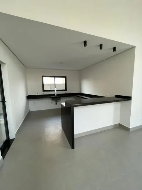 Foto 2 de Casa de Condomínio com 3 quartos à venda, 300m2 em Itupeva - SP