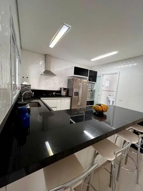 Casa de Condomínio com 3 quartos à venda, 372m2 em Itupeva - SP - imagem 6 Foto 6 de Casa de Condomínio com 3 quartos à venda, 372m2 em Itupeva - SP