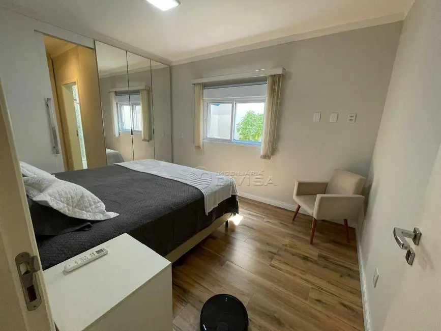 Casa de Condomínio com 4 quartos à venda, 440m2 em Itupeva - SP - imagem 8 Foto 8 de Casa de Condomínio com 4 quartos à venda, 440m2 em Itupeva - SP