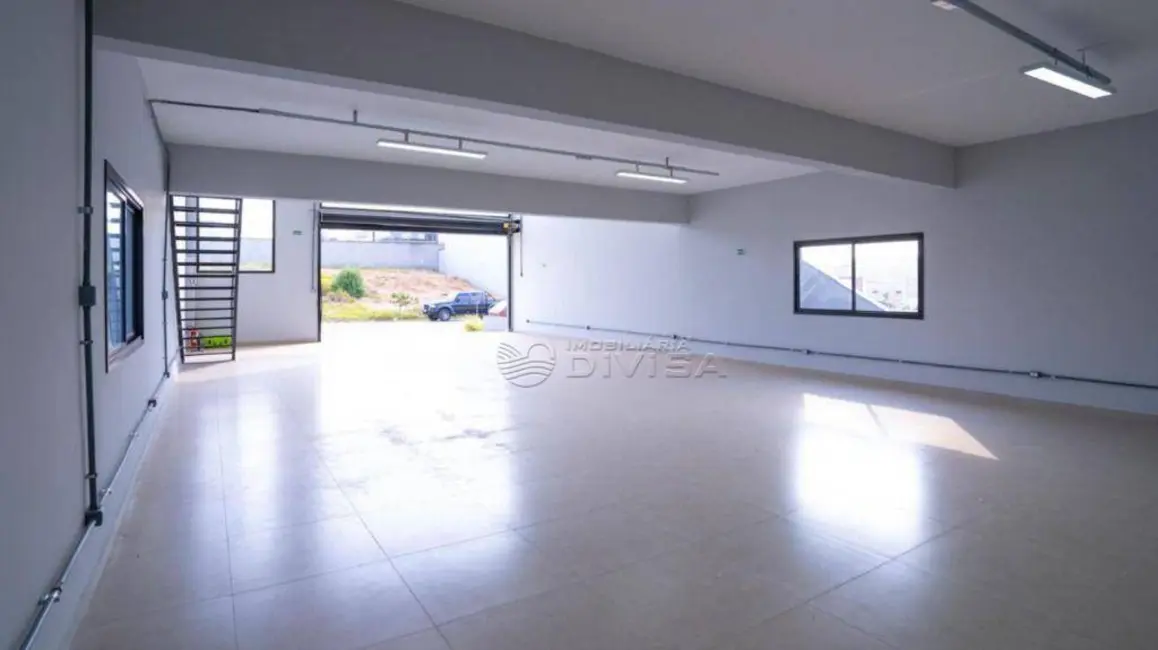Sala Comercial à venda e para alugar, 300m2 em Itupeva - SP - imagem 8 Foto 8 de Sala Comercial à venda e para alugar, 300m2 em Itupeva - SP
