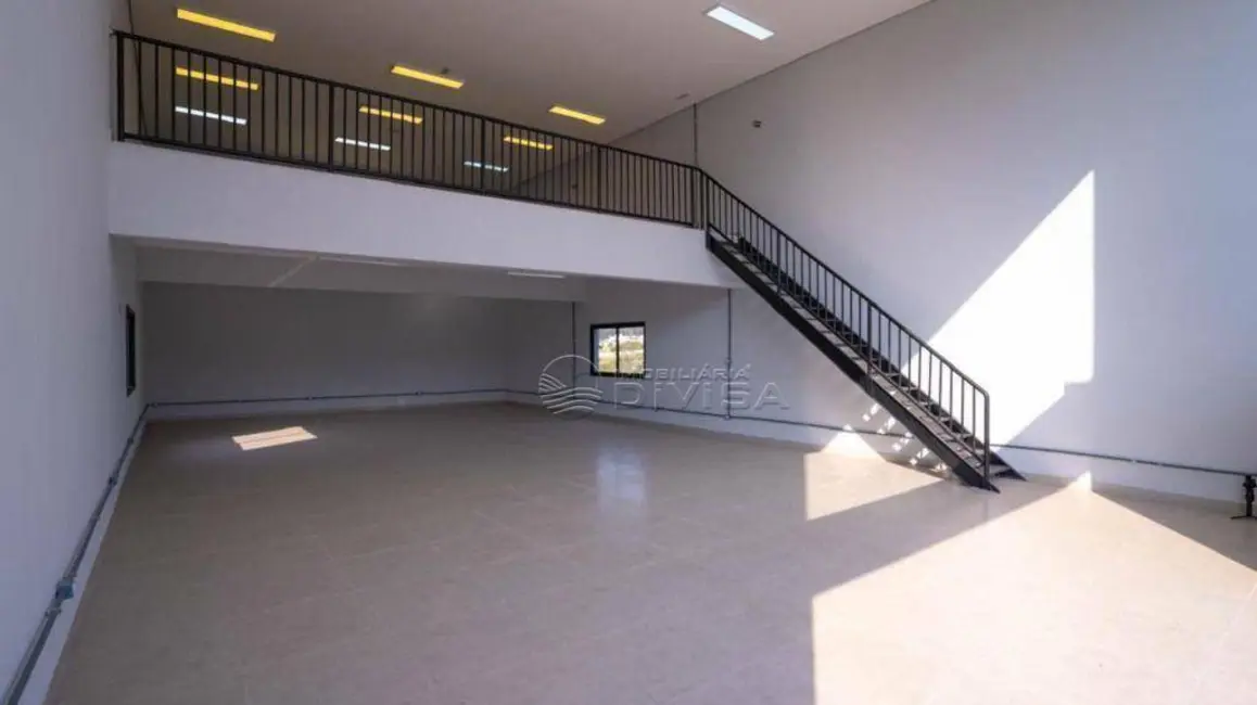 Sala Comercial à venda e para alugar, 300m2 em Itupeva - SP - imagem 1 Foto 1 de Sala Comercial à venda e para alugar, 300m2 em Itupeva - SP