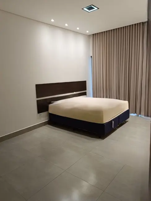 Foto 9 de Casa de Condomínio com 1 quarto à venda, 208m2 em Indaiatuba - SP