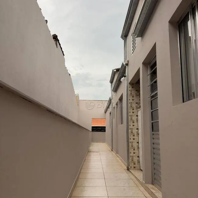 Foto 3 de Casa com 4 quartos à venda, 150m2 em Itupeva - SP