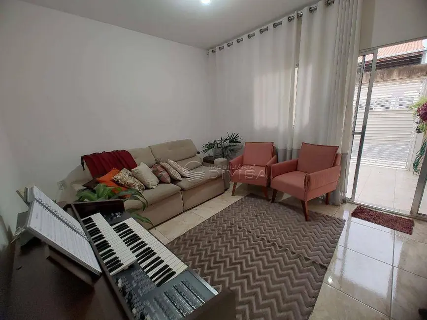 Foto 9 de Casa com 4 quartos à venda, 150m2 em Itupeva - SP