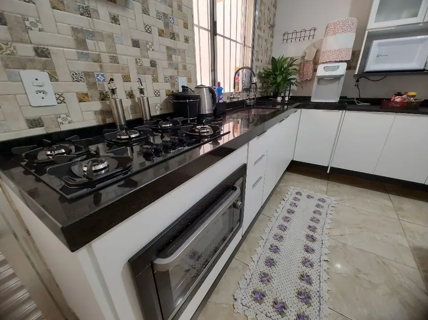 Casa com 4 quartos à venda, 150m2 em Itupeva - SP - imagem 3 Foto 3 de Casa com 4 quartos à venda, 150m2 em Itupeva - SP