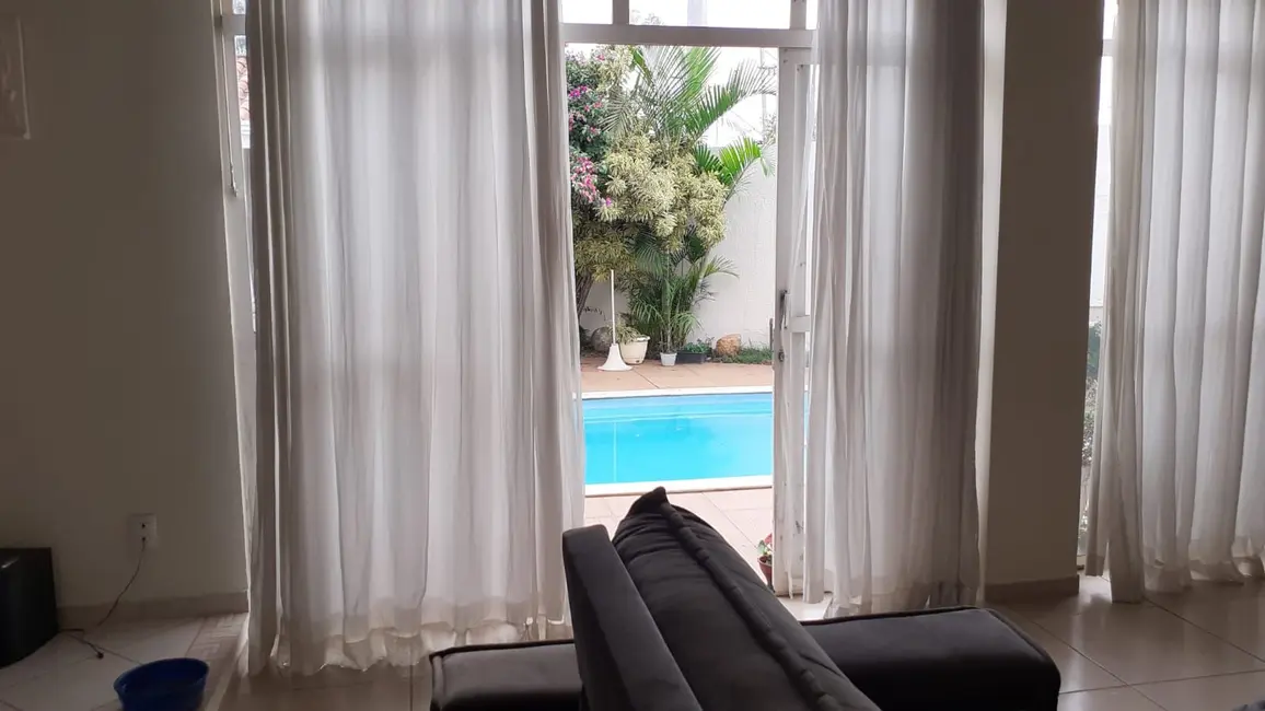 Foto 9 de Casa com 3 quartos à venda, 386m2 em Jardim Regina, Indaiatuba - SP