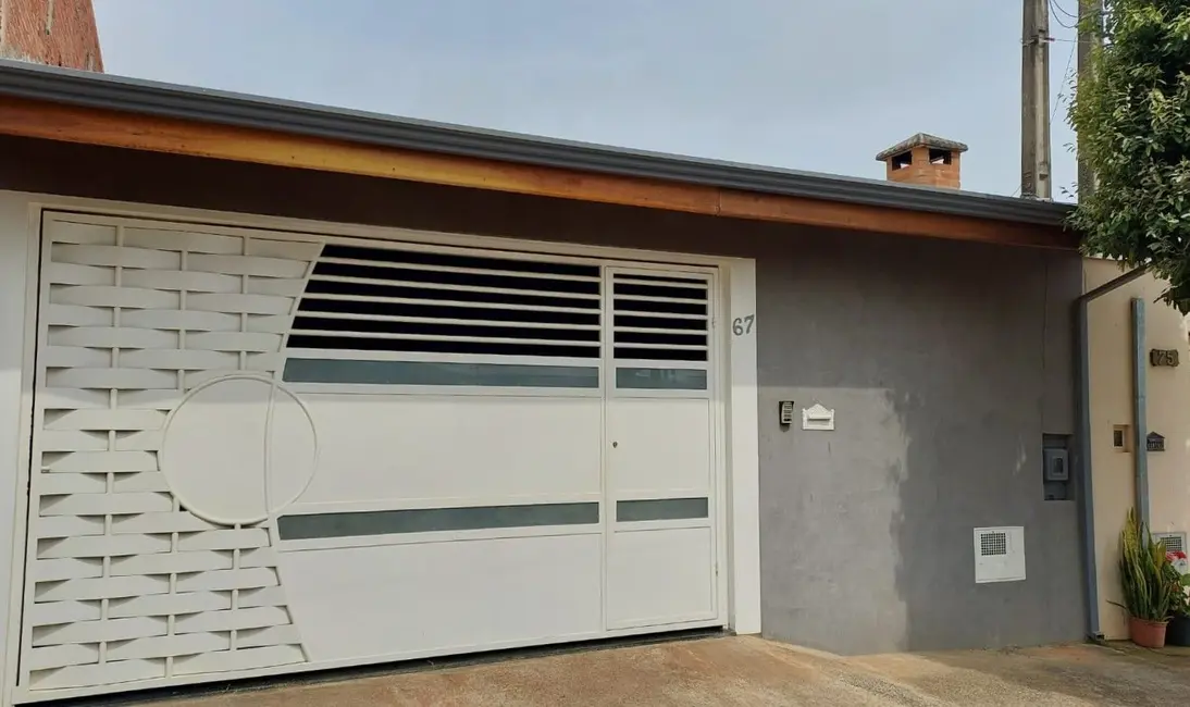 Foto 1 de Casa com 2 quartos à venda, 200m2 em Elias Fausto - SP