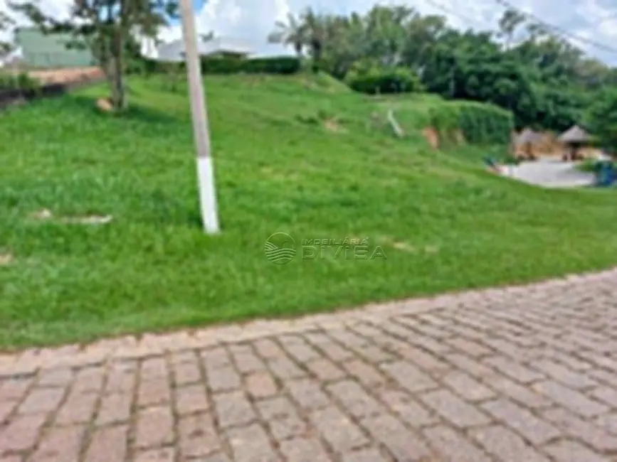 Foto 2 de Terreno / Lote à venda, 925m2 em Itupeva - SP