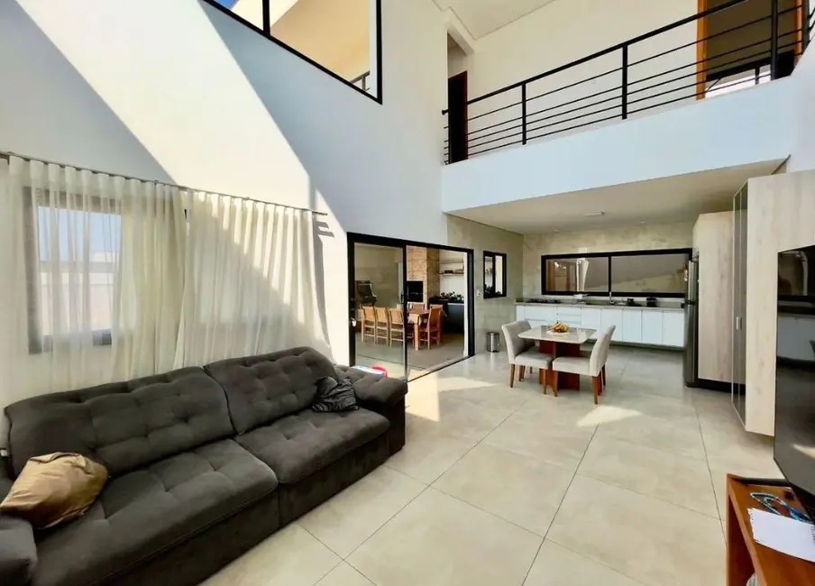 Casa de Condomínio com 3 quartos à venda, 519m2 em Itupeva - SP - imagem 2 Foto 2 de Casa de Condomínio com 3 quartos à venda, 519m2 em Itupeva - SP