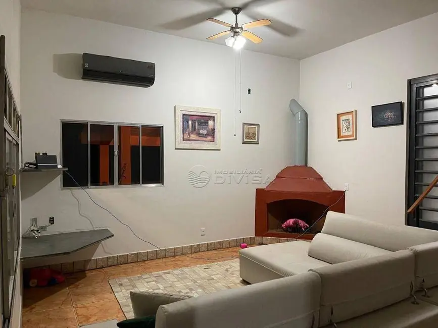 Foto 8 de Chácara com 6 quartos à venda, 34000m2 em Porangaba - SP