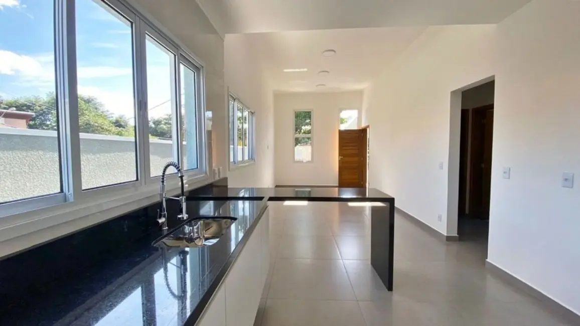 Casa com 3 quartos à venda, 250m2 em Itupeva - SP - imagem 4 Foto 4 de Casa com 3 quartos à venda, 250m2 em Itupeva - SP