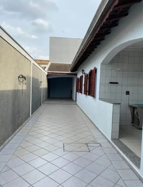 Casa com 3 quartos à venda, 313m2 em Jardim Santa Gertrudes, Jundiai - SP - imagem 2 Foto 2 de Casa com 3 quartos à venda, 313m2 em Jardim Santa Gertrudes, Jundiai - SP