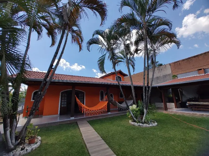 Chácara com 2 quartos à venda, 1325m2 em Itupeva - SP - imagem 5 Foto 5 de Chácara com 2 quartos à venda, 1325m2 em Itupeva - SP