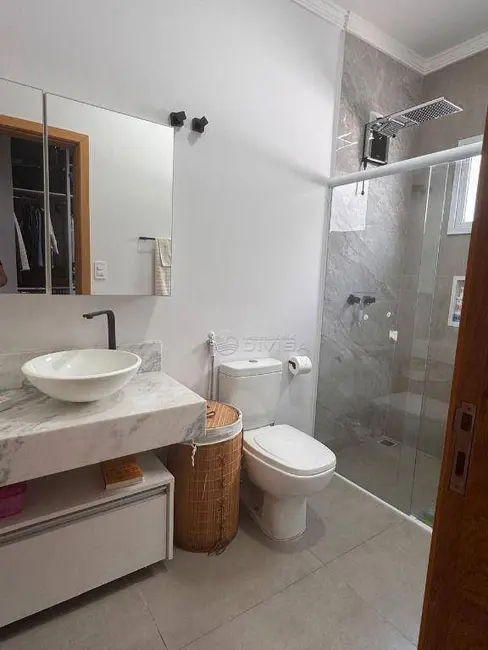 Foto 4 de Sobrado com 4 quartos à venda, 300m2 em Itupeva - SP