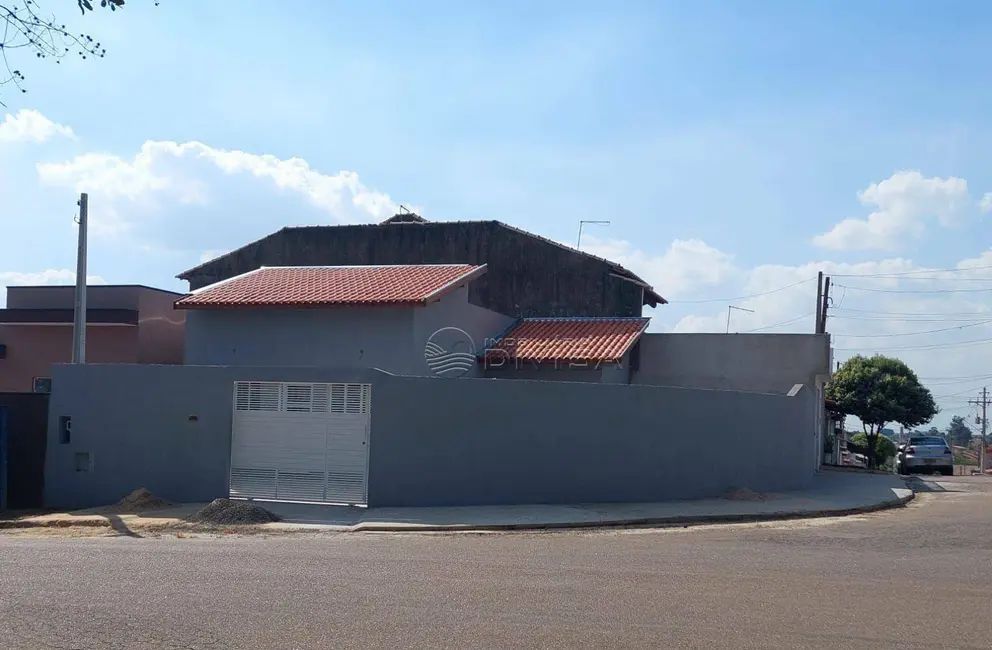 Foto 1 de Casa com 2 quartos à venda, 150m2 em Elias Fausto - SP