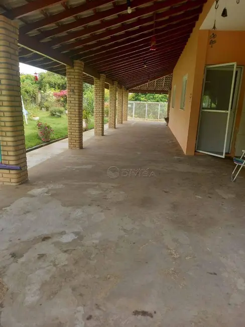 Foto 2 de Chácara com 3 quartos à venda, 1200m2 em Chácaras Videiras de Itaici, Indaiatuba - SP