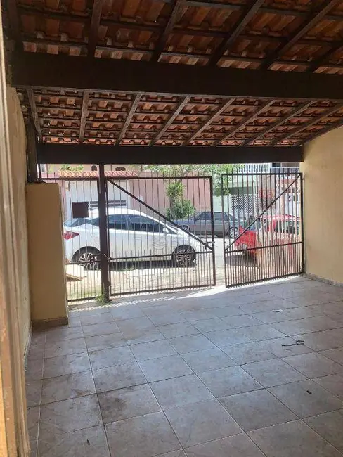 Foto 2 de Casa com 2 quartos à venda, 133m2 em Itupeva - SP
