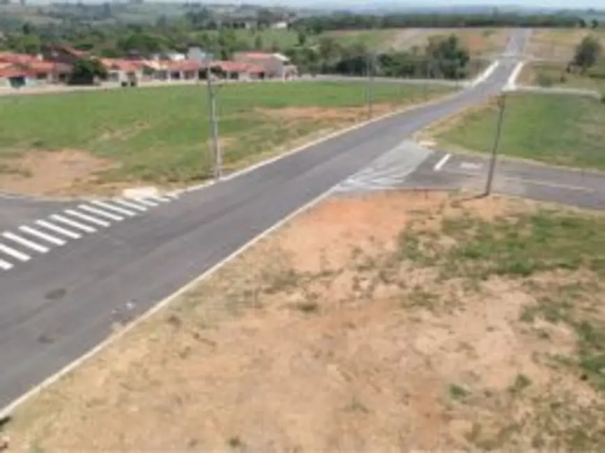 Foto 1 de Terreno / Lote à venda, 175m2 em Centro, Elias Fausto - SP