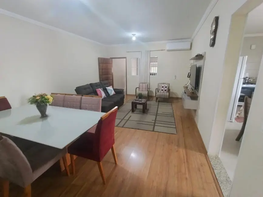 Foto 3 de Casa com 3 quartos à venda, 274m2 em Itupeva - SP