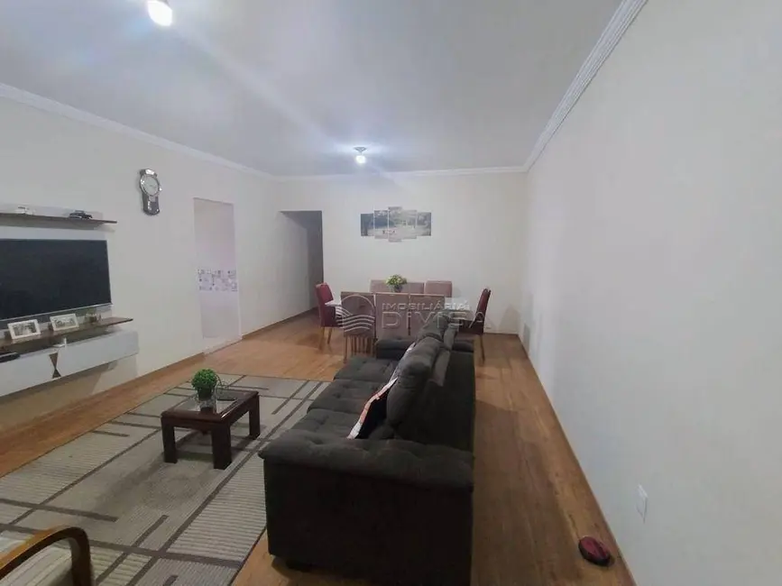 Foto 4 de Casa com 3 quartos à venda, 274m2 em Itupeva - SP