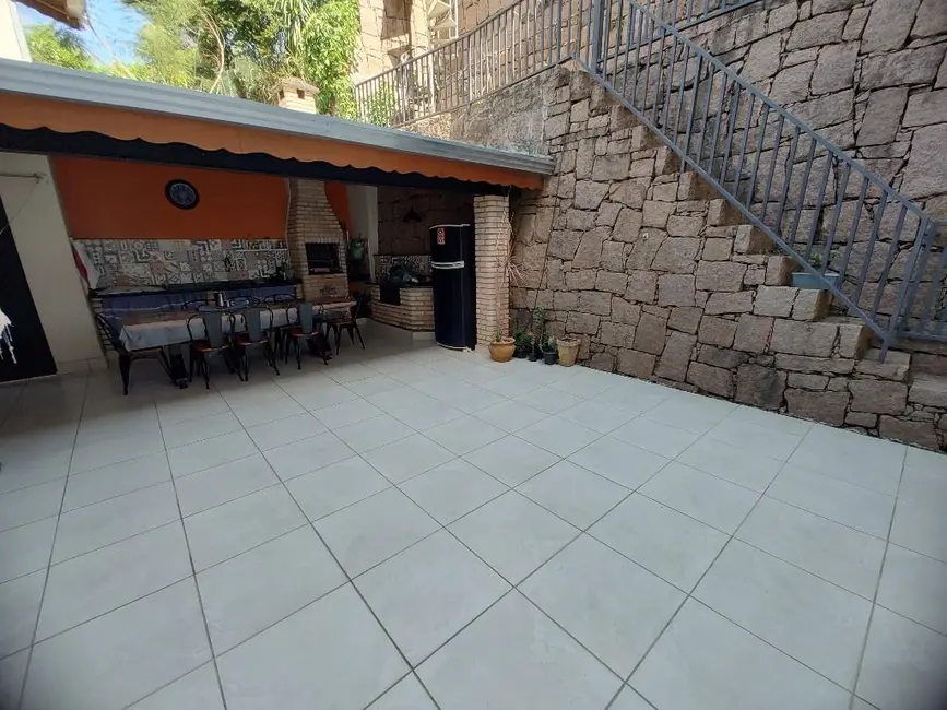 Foto 4 de Casa com 3 quartos à venda, 226m2 em Itupeva - SP