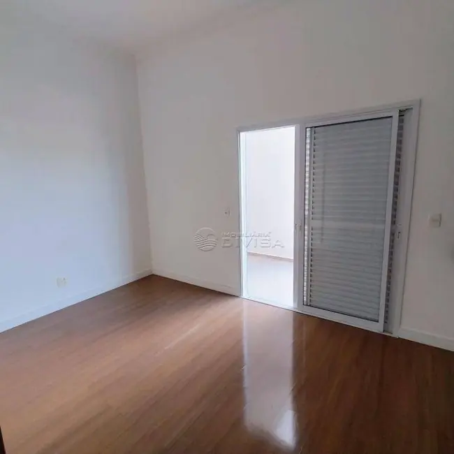 Foto 9 de Chácara com 3 quartos à venda e para alugar, 1000m2 em Itupeva - SP