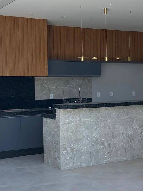 Foto 16 de Casa à venda, 362m2 em Jardim Residencial Maria Dulce, Indaiatuba - SP