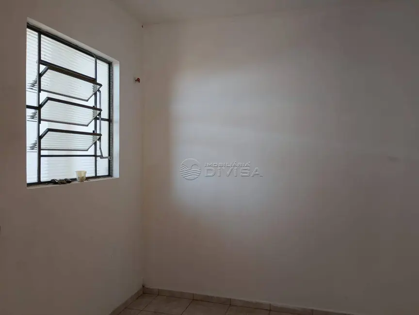 Foto 4 de Armazém / Galpão à venda, 1237m2 em Elias Fausto - SP