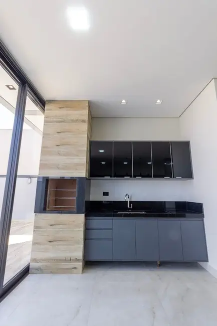 Foto 8 de Casa com 3 quartos à venda, 300m2 em Indaiatuba - SP