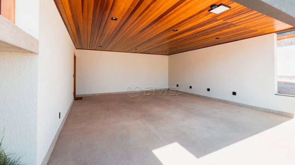 Foto 3 de Casa com 3 quartos à venda, 211m2 em Indaiatuba - SP