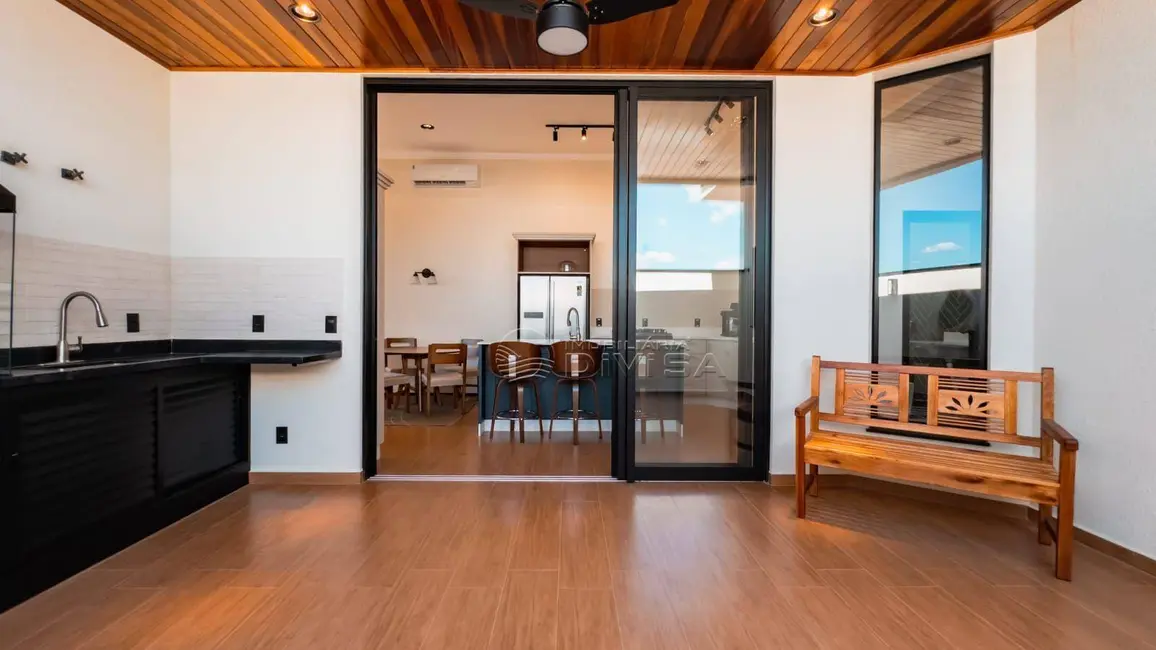 Foto 9 de Casa com 3 quartos à venda, 211m2 em Indaiatuba - SP