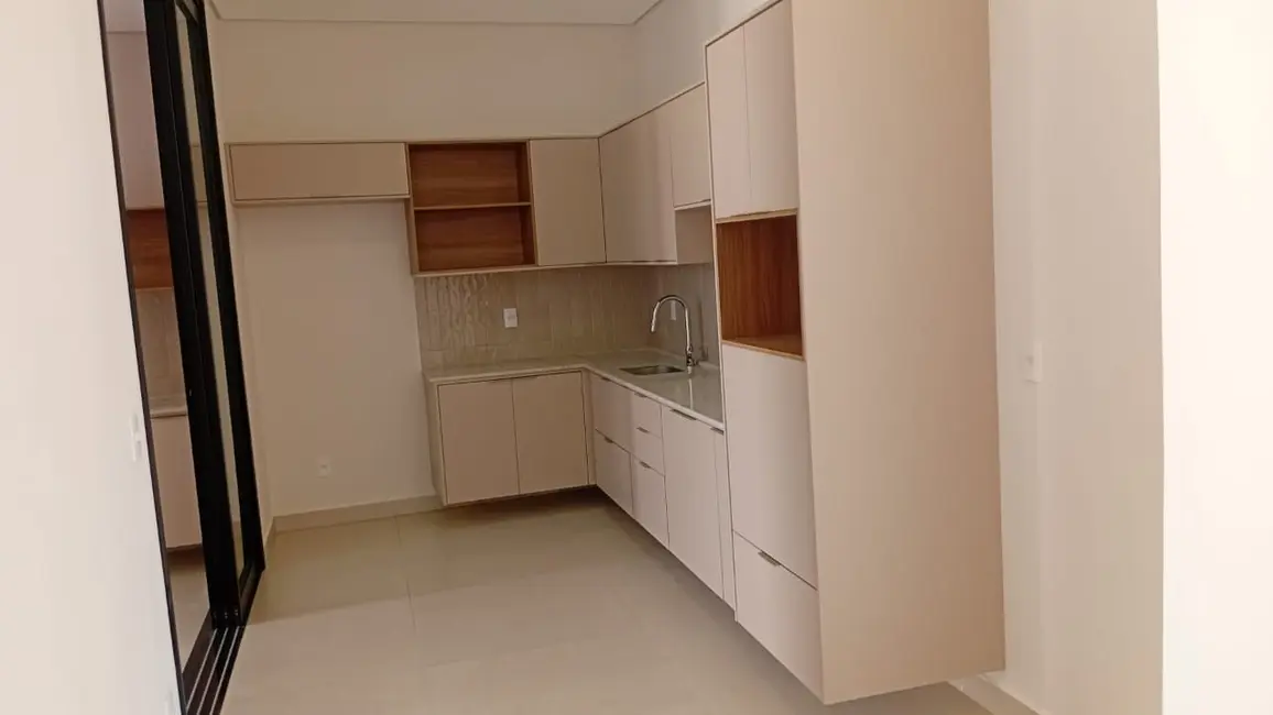 Foto 6 de Casa com 3 quartos à venda, 203m2 em Indaiatuba - SP