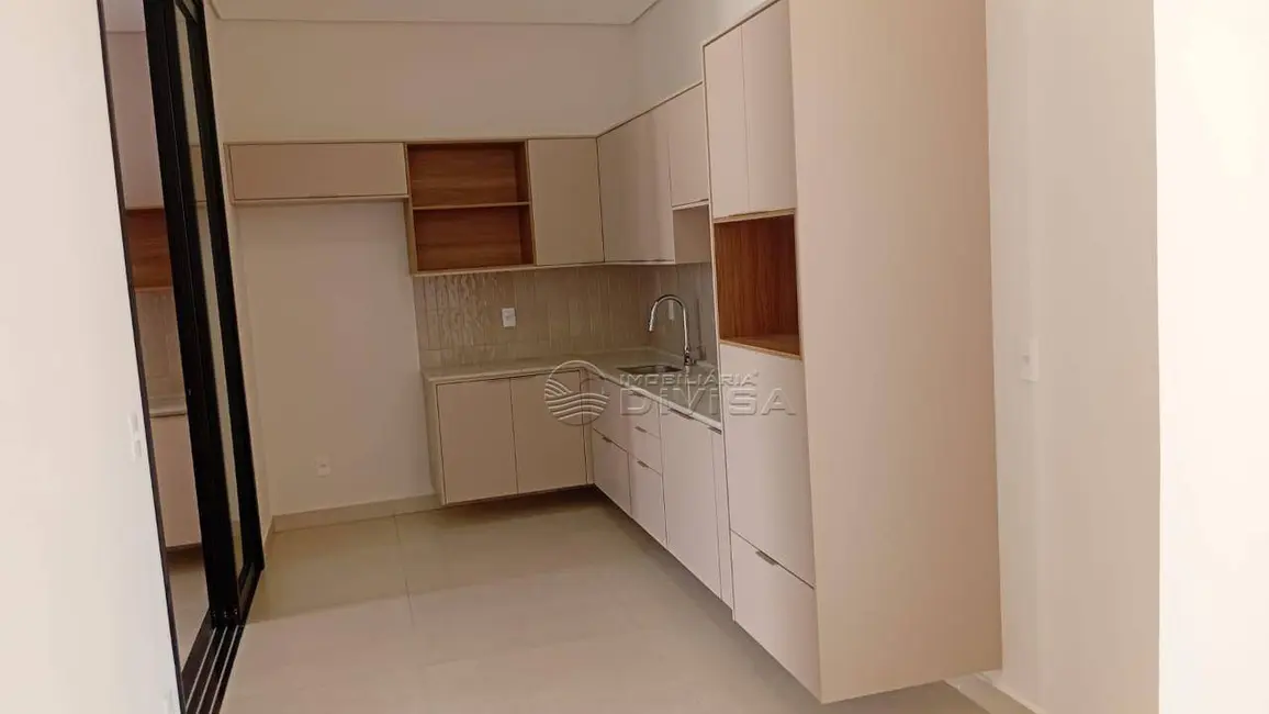 Foto 6 de Casa com 3 quartos à venda, 203m2 em Indaiatuba - SP
