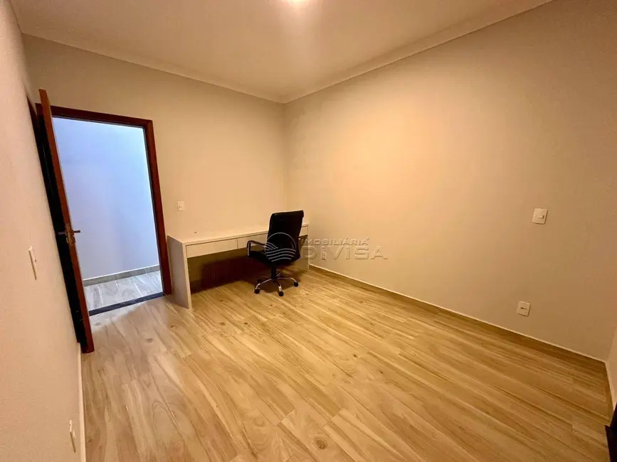 Foto 7 de Casa com 3 quartos à venda, 300m2 em Indaiatuba - SP