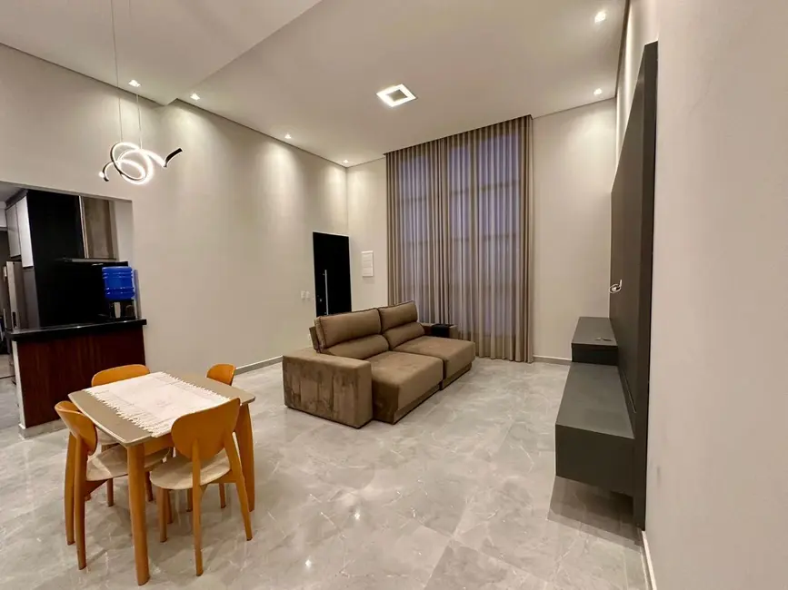 Foto 3 de Casa com 3 quartos à venda, 300m2 em Indaiatuba - SP