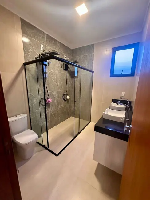 Foto 9 de Casa com 3 quartos à venda, 300m2 em Indaiatuba - SP