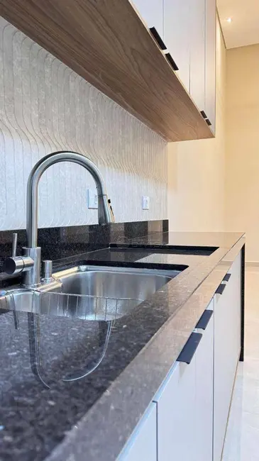 Foto 8 de Casa com 3 quartos à venda, 150m2 em Indaiatuba - SP