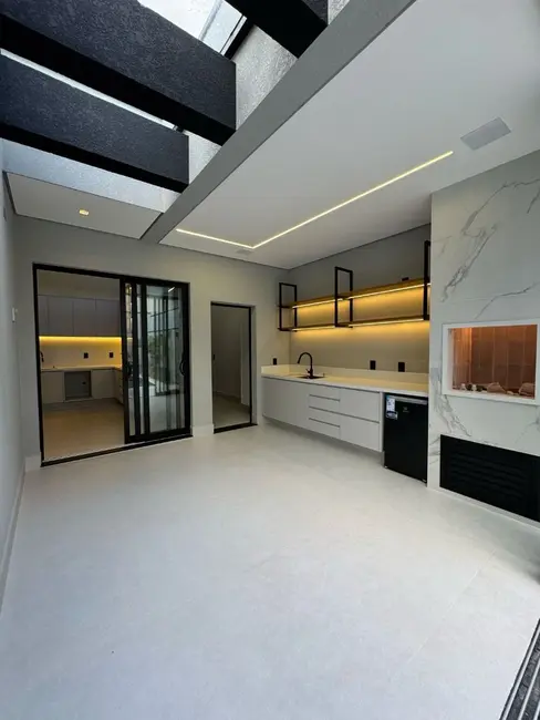 Foto 3 de Casa com 3 quartos à venda, 300m2 em Indaiatuba - SP