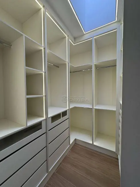 Foto 8 de Casa com 3 quartos à venda, 300m2 em Indaiatuba - SP