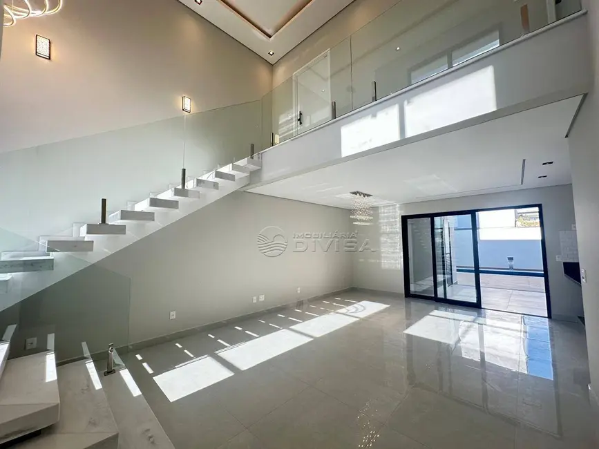 Foto 4 de Casa com 3 quartos à venda, 218m2 em Indaiatuba - SP