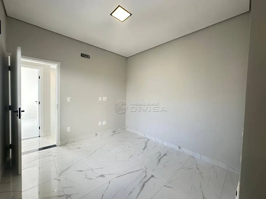 Foto 6 de Casa com 3 quartos à venda, 218m2 em Indaiatuba - SP