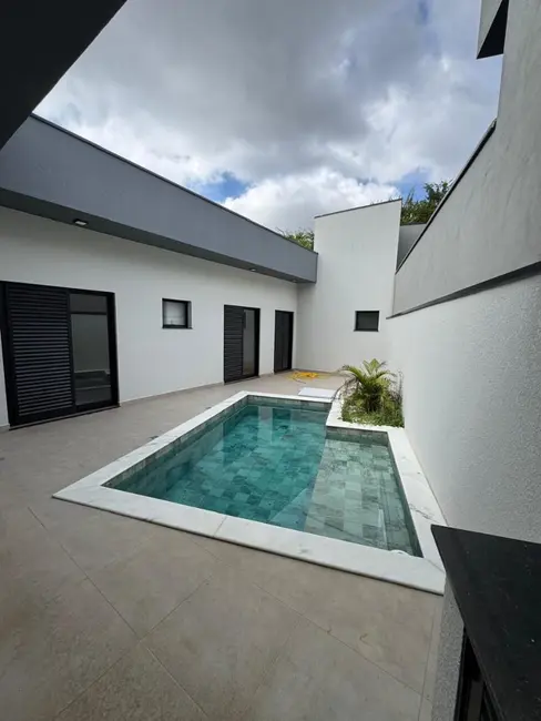 Foto 3 de Casa com 3 quartos à venda, 280m2 em Indaiatuba - SP