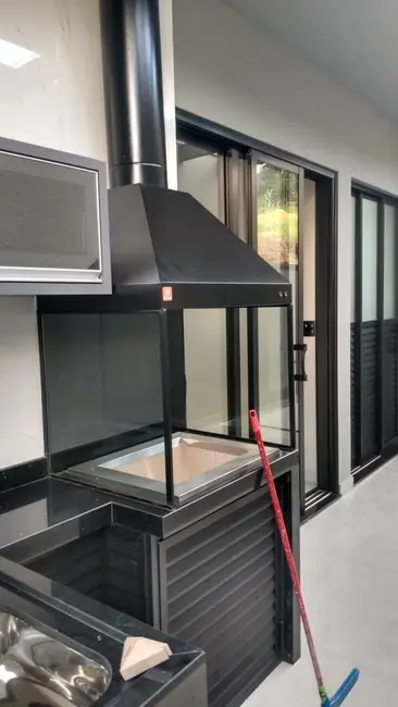 Foto 4 de Casa com 3 quartos à venda, 283m2 em Indaiatuba - SP