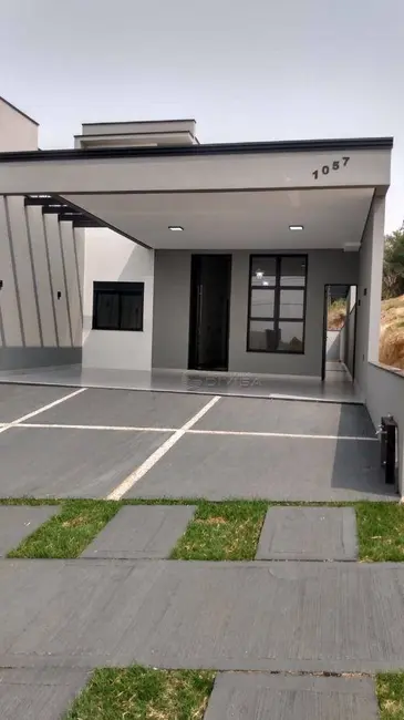 Foto 1 de Casa com 3 quartos à venda, 283m2 em Indaiatuba - SP