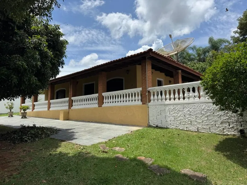 Chácara com 3 quartos à venda, 1000m2 em Itupeva - SP - imagem 4 Foto 4 de Chácara com 3 quartos à venda, 1000m2 em Itupeva - SP