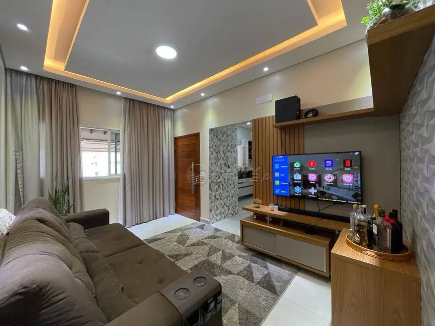 Casa com 3 quartos à venda, 150m2 em Indaiatuba - SP - imagem 1 Foto 1 de Casa com 3 quartos à venda, 150m2 em Indaiatuba - SP